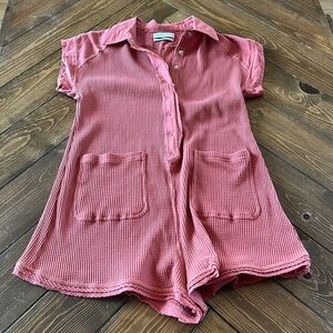 Women’s size small urban outfitters waffle coral/pink romper